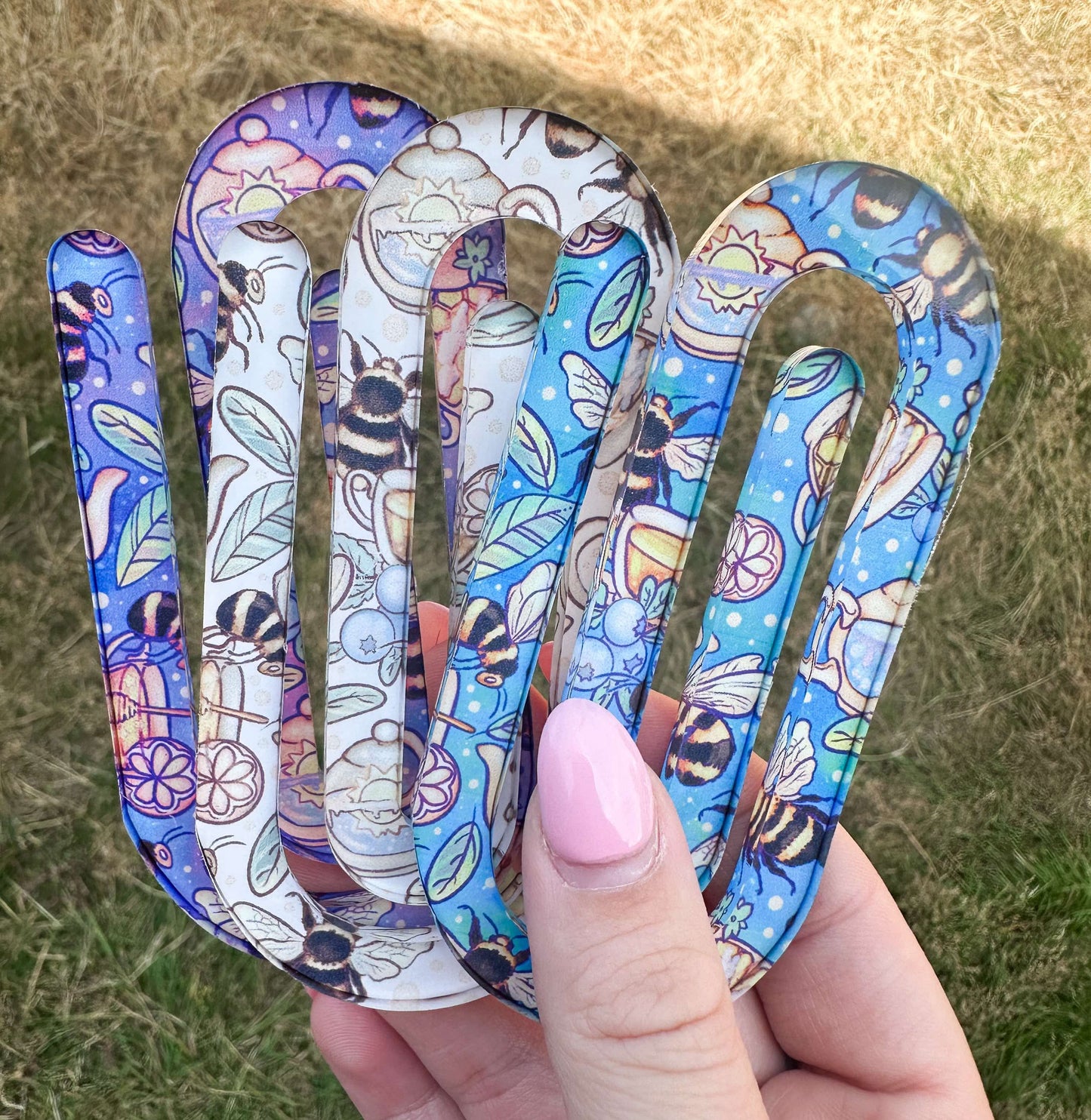 Jumbo Paperclip Bookmark