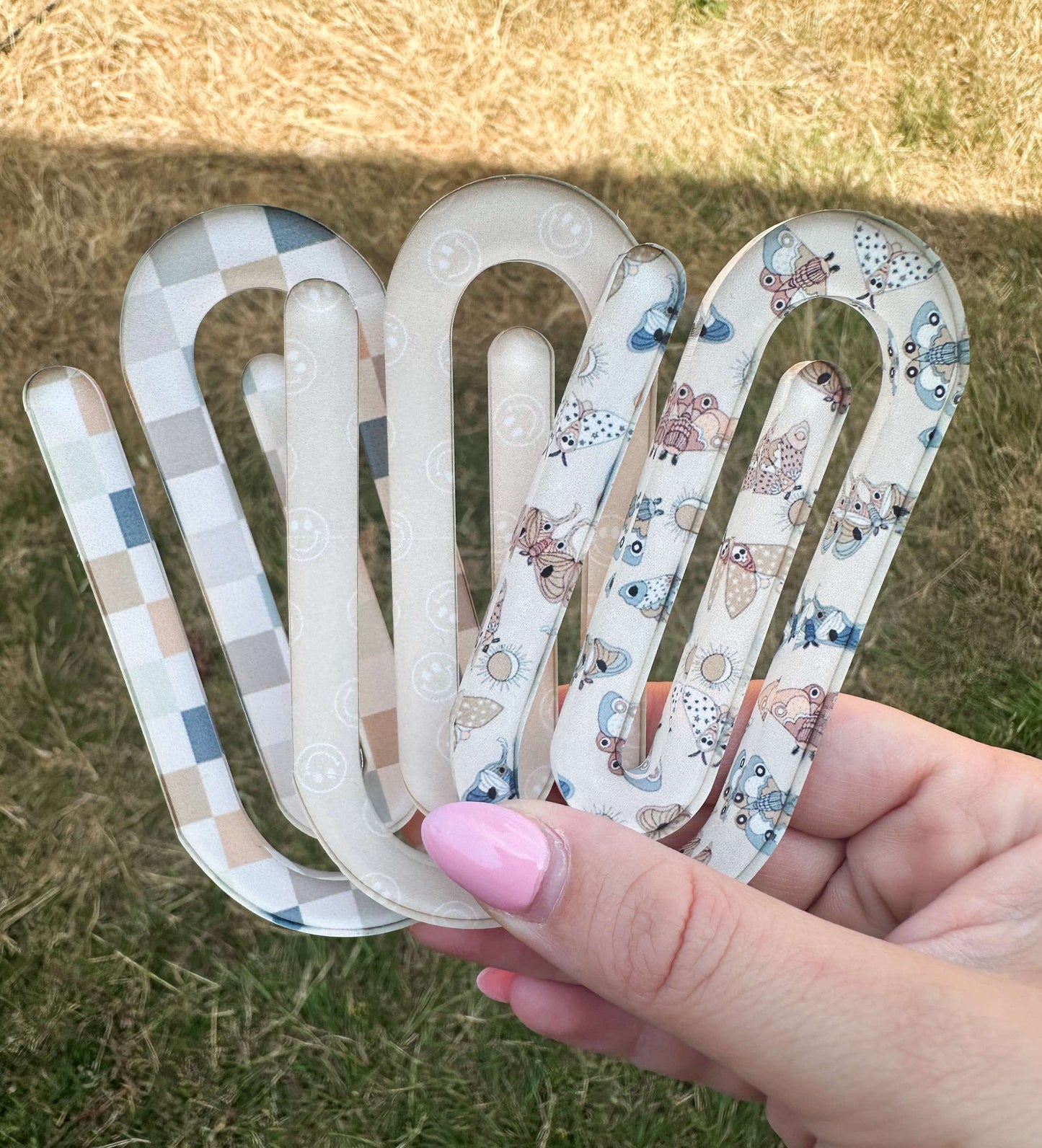 Jumbo Paperclip Bookmark