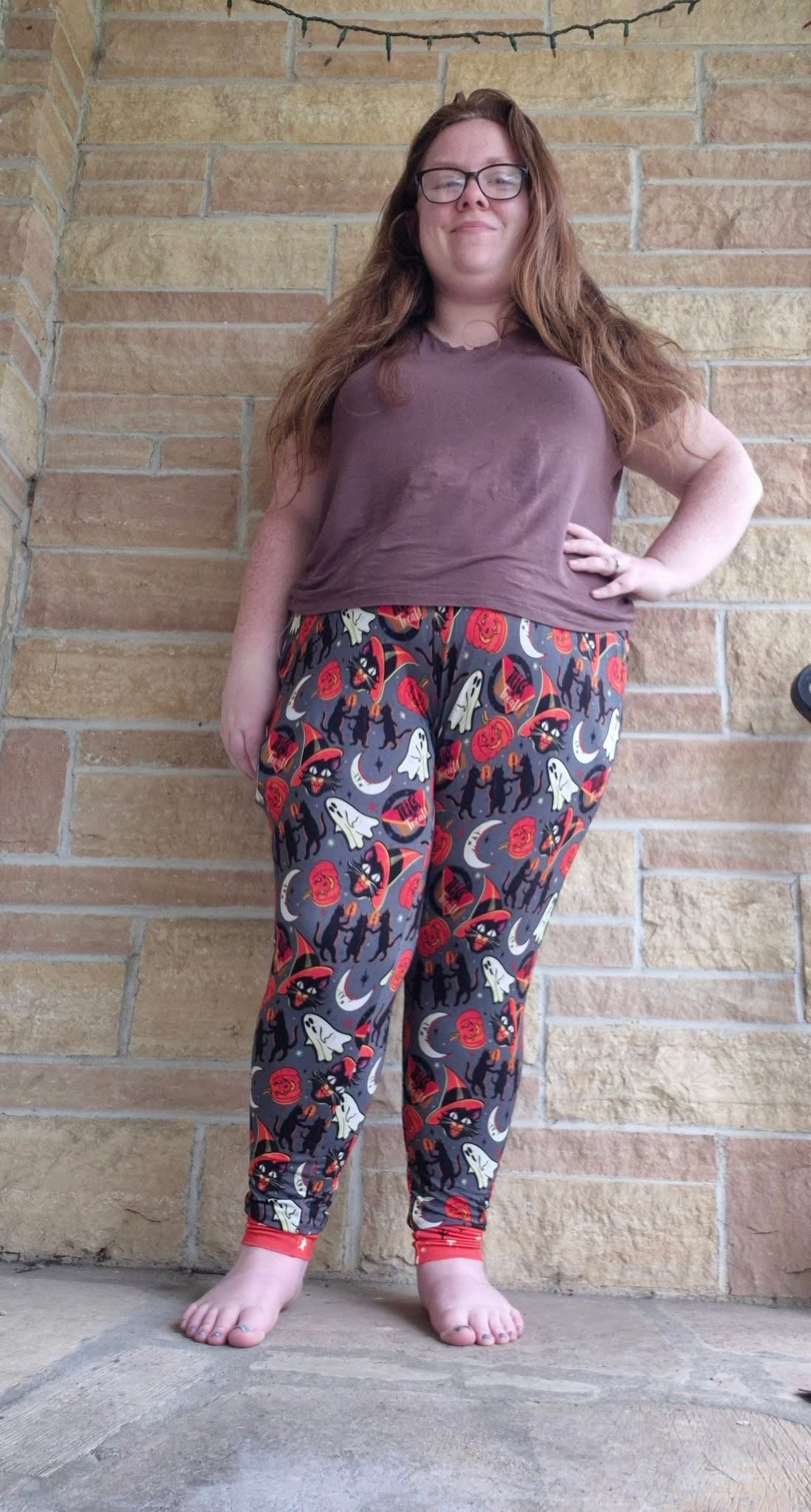Salem’s Seance Adult Cuffed Joggers